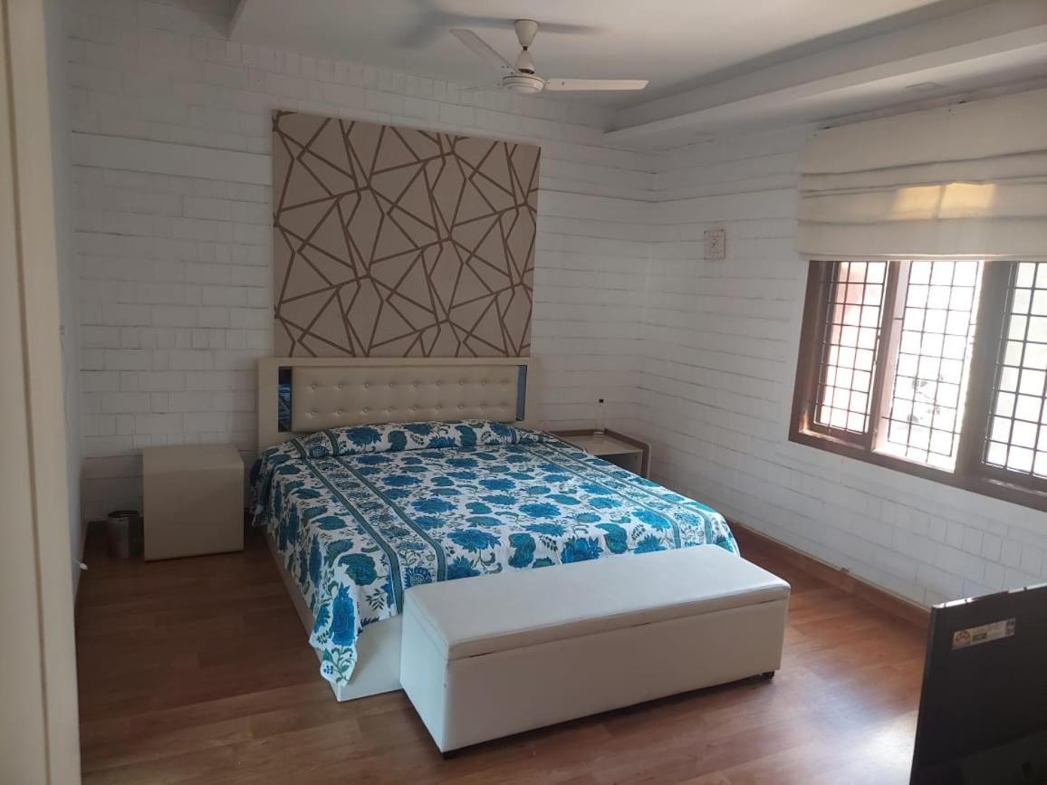Appartement Terrace Abode à Mangalore Extérieur photo